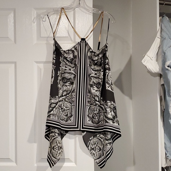 Express Top - Picture 5 of 5